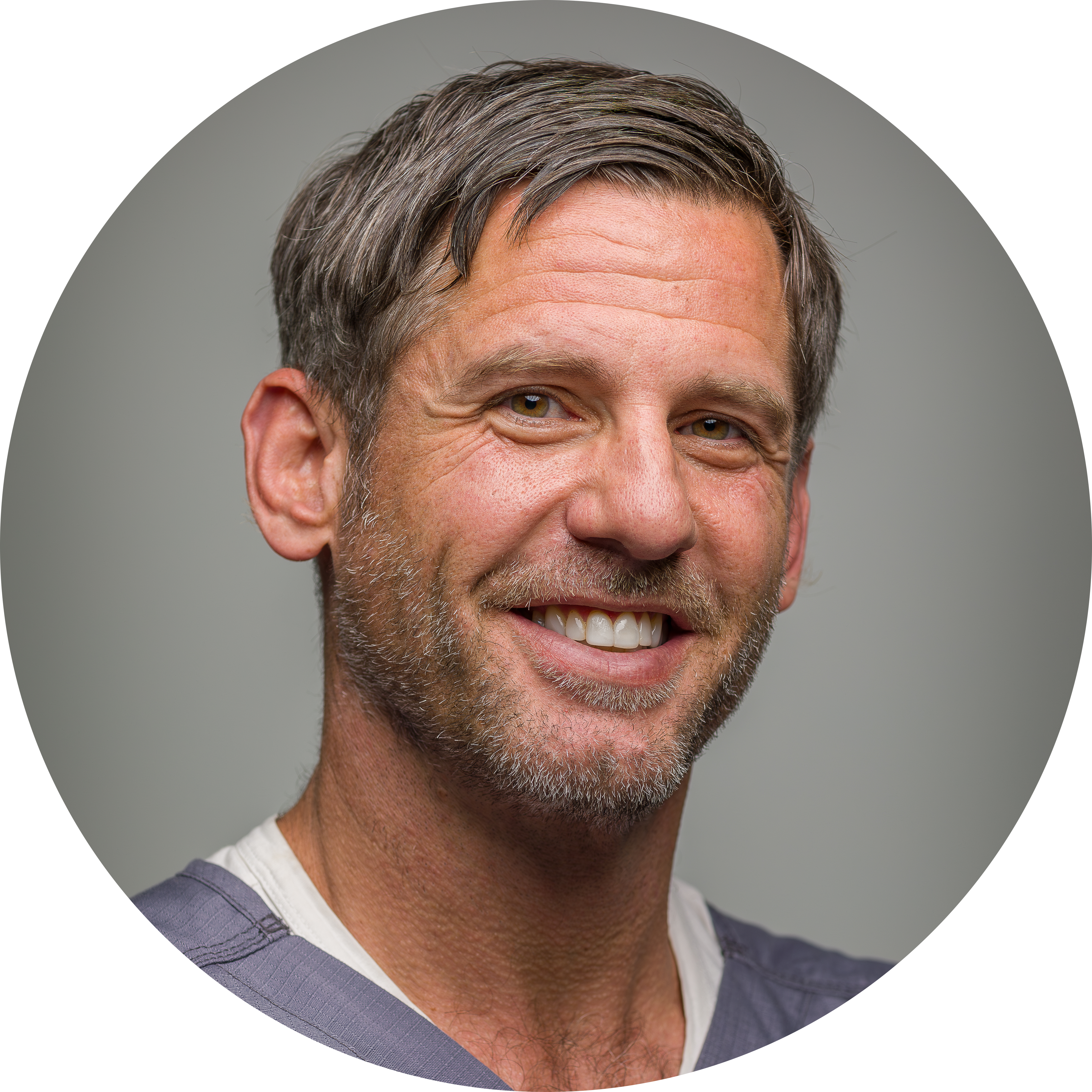 Dr Aaron Johnson_crcl